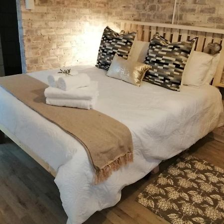 Pillow Place 帕雷斯 外观 照片