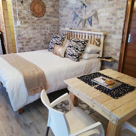 Pillow Place 帕雷斯 外观 照片